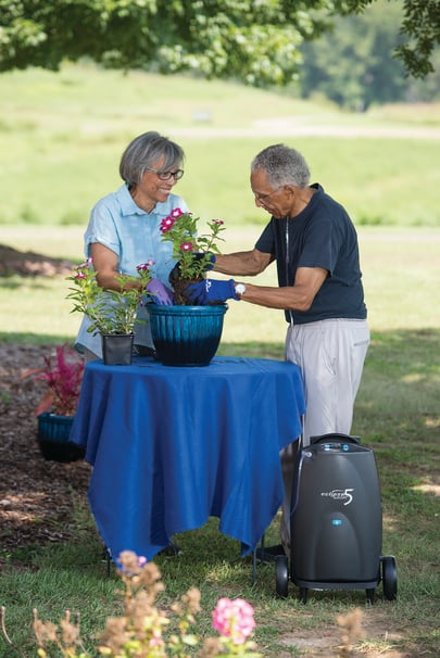Eclipse_5_flowers_couple_22AUG2017_2-4x6