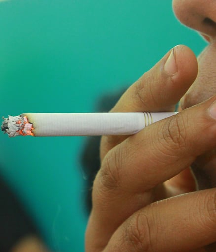 cigarette-167066_1280