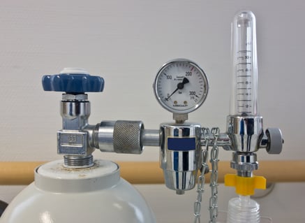 machine-bottle-lighting-product-help-tap-925684-pxhere.com