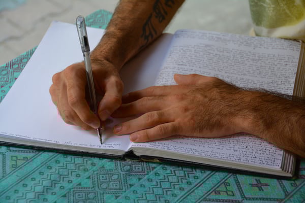 notebook-writing-work-hand-working-book-629011-pxhere.com